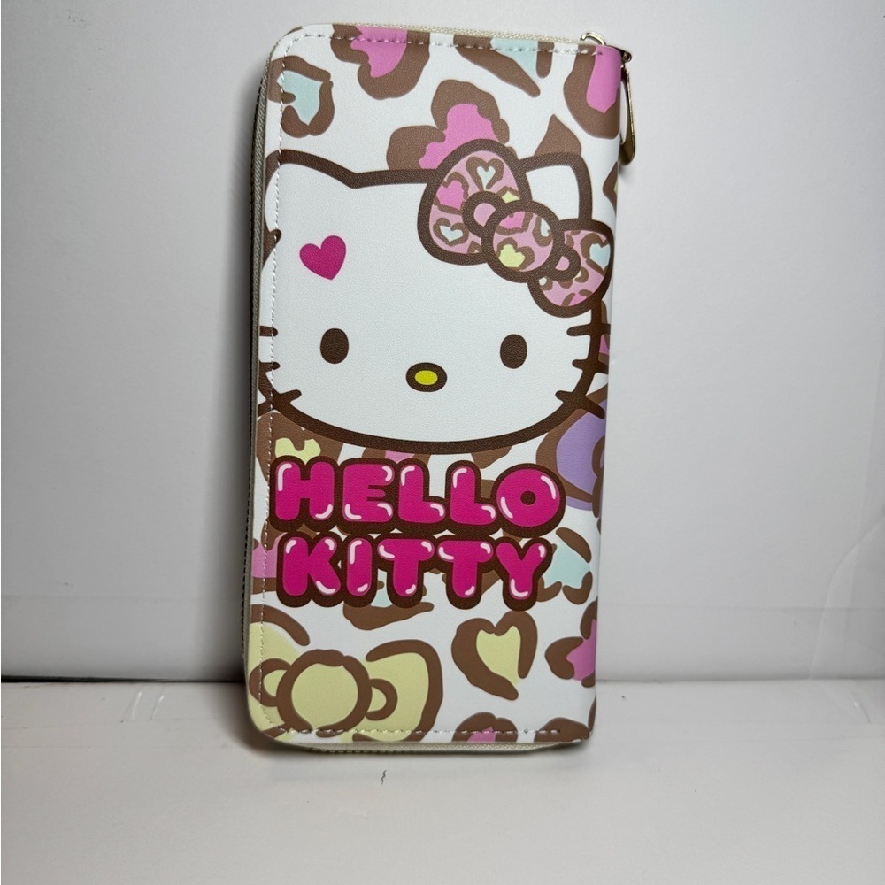 Hello Kitty Leopard Print Wallet NWT - Picture 4 of 8